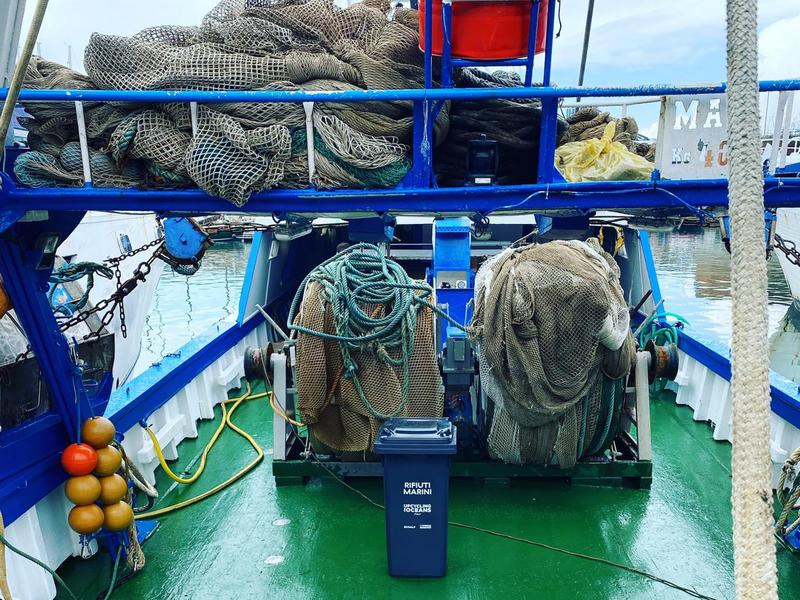 Il riciclo della plastica recuperata in mare, al via il progetto UTO