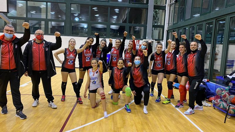 Pallavolo, esordi vincenti per la Cv Volley